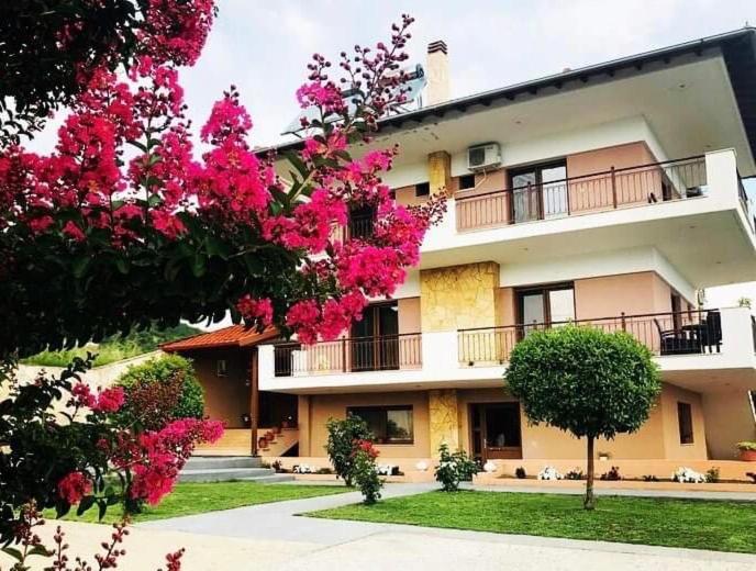 Guesthouse Alkioni Lithotopos Bagian luar foto